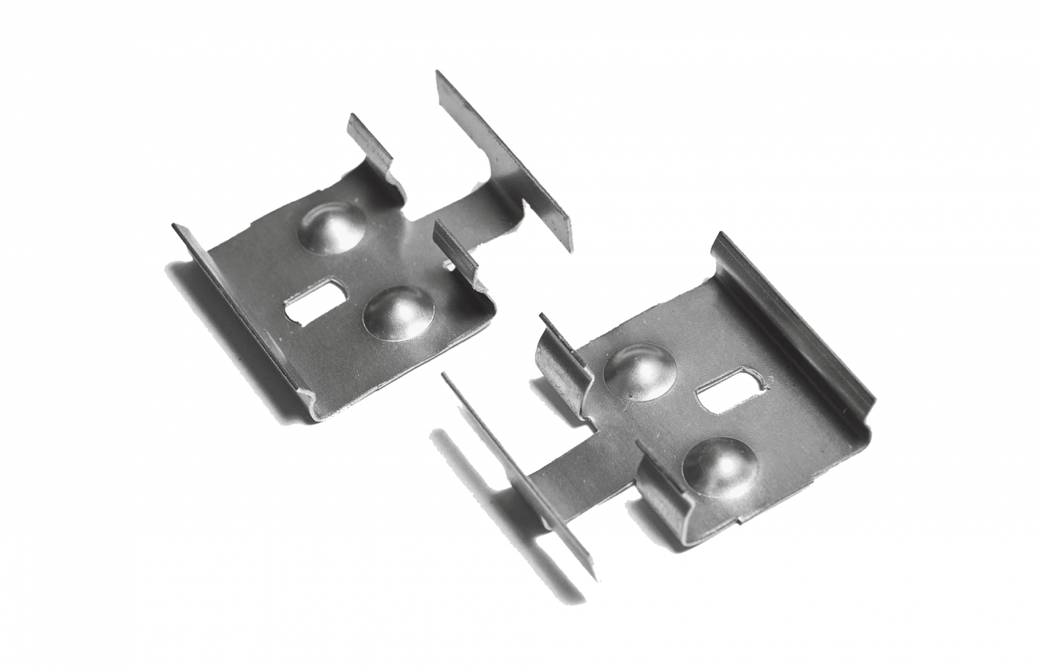 Монтажный набор для плинтуса CM Floor  (50 клипс и 50 саморезов с дюбелями) — купить в Барнауле