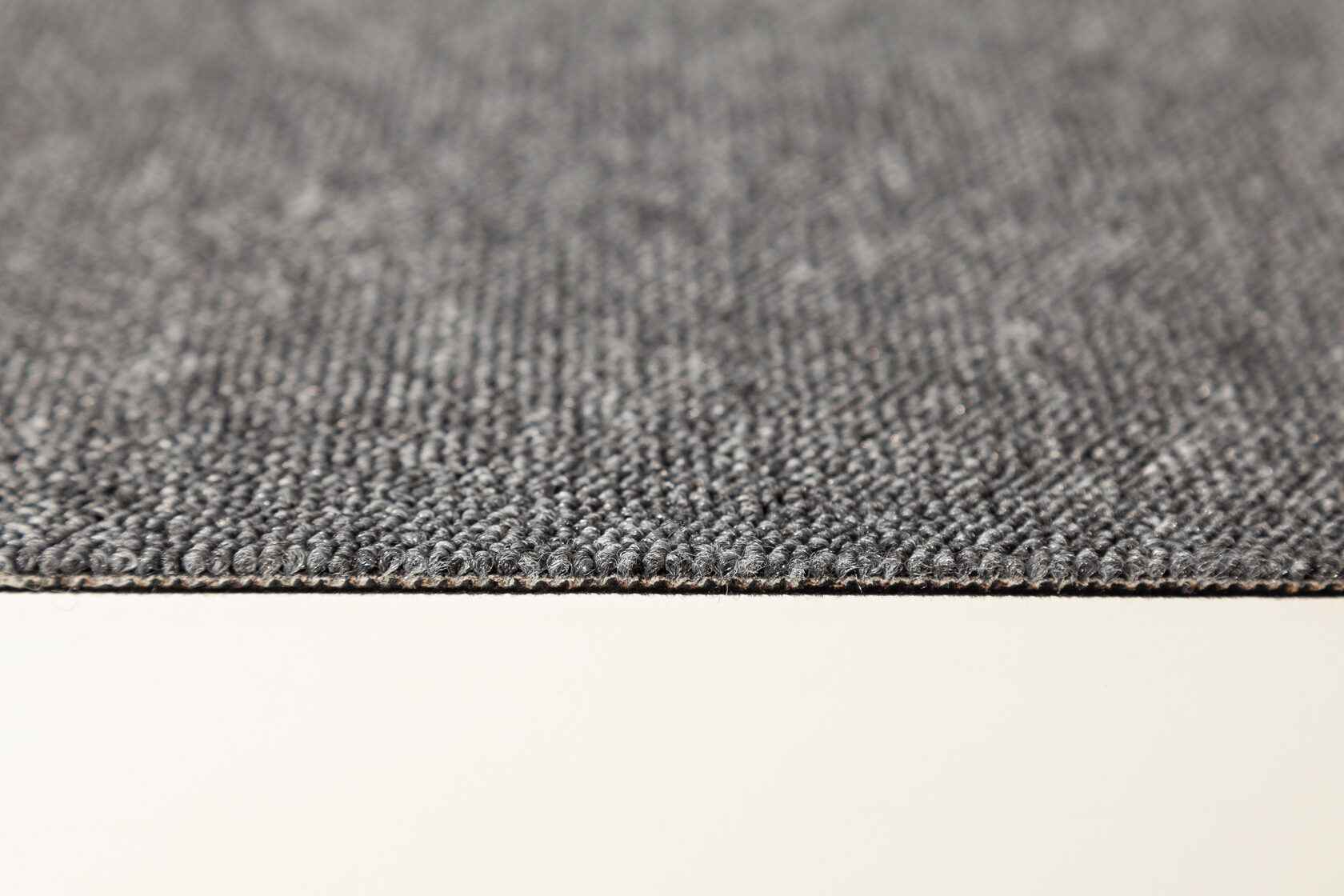 Ковровая плитка "Bonkeel" Space Grey (500*500*5,9 мм) — купить в Барнауле